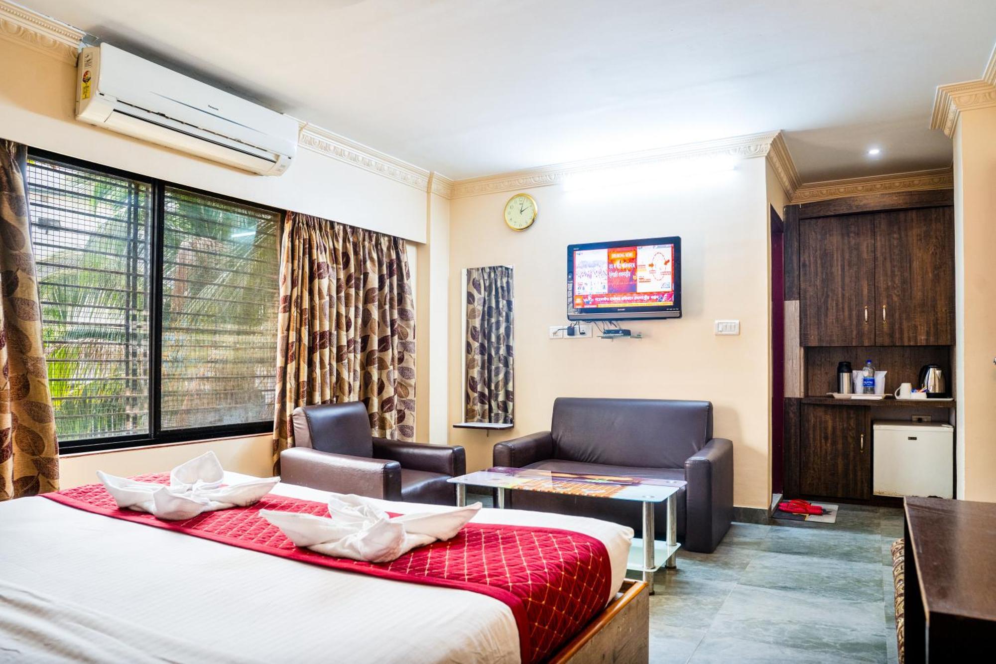 Apples Balaji Inn Siliguri Buitenkant foto